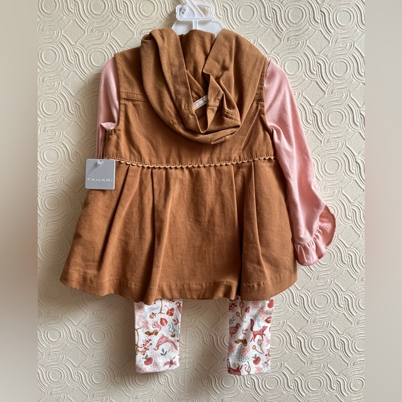 BNWT Tahari girls 3pc set size 18 months - Picture 2 of 5